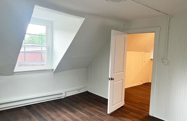 Foto del edificio - 2309 Clifton Ave