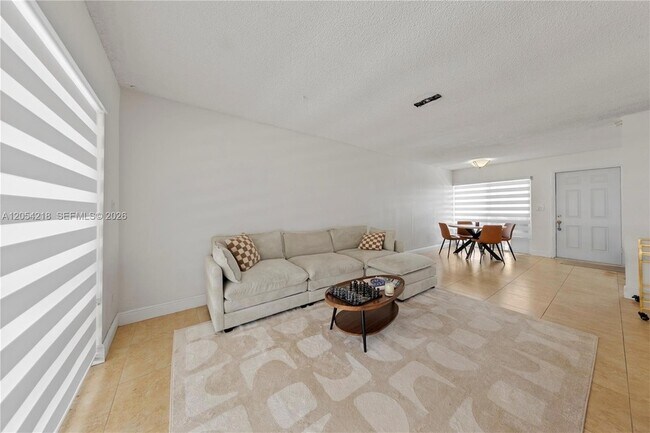 Building Photo - 11336 SW 69th Terrace