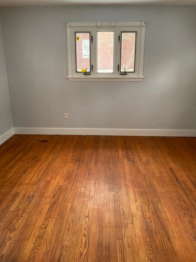 Foto del edificio - 2313 Vodeli St