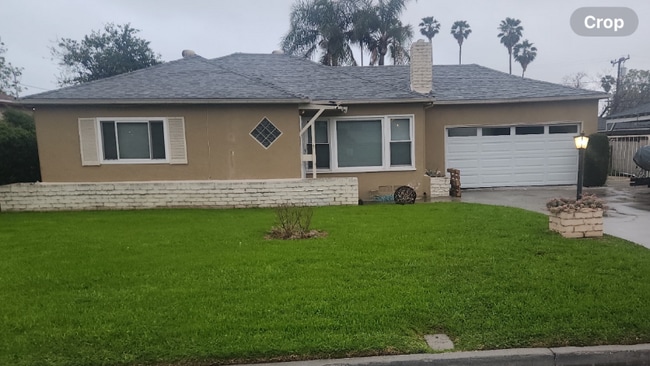 Photo - 1535 Los Flores Dr House