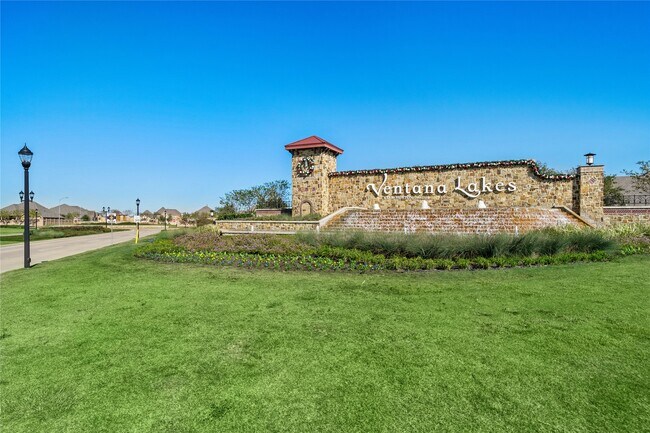 Foto del edificio - 23827 Scotsman Dr
