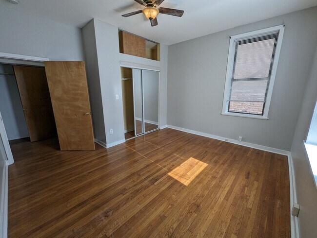 Building Photo - 3518 Juniata
