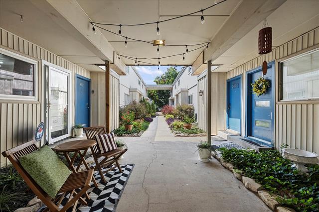 Building Photo - 4021 Cole Ave