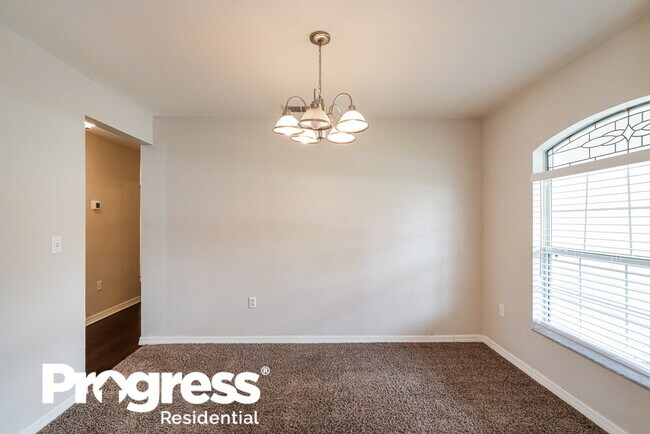 Foto del edificio - 6727 Krenson Oaks Cir