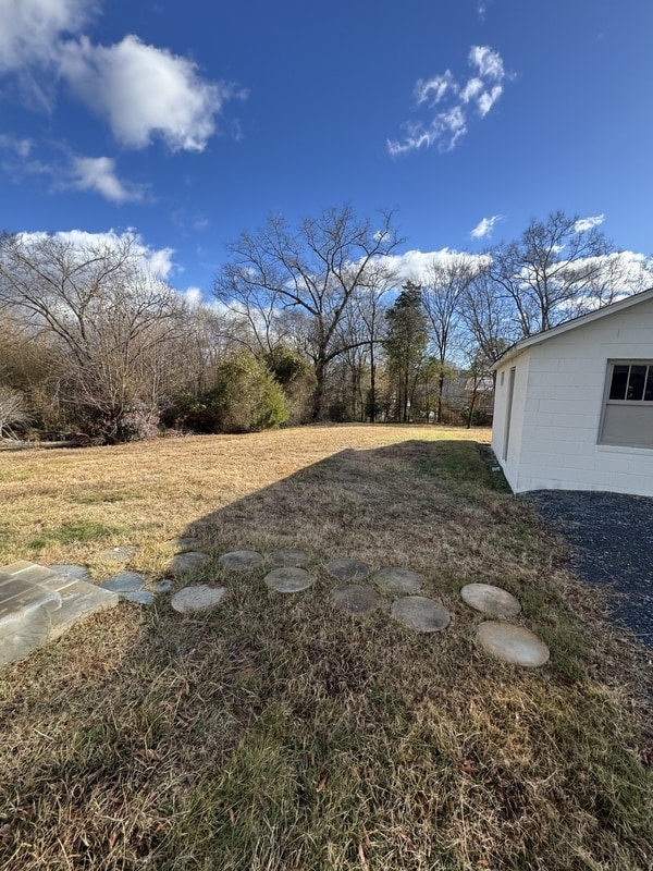 Foto del edificio - 1470 Hilltop St