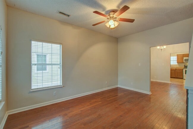 Building Photo - 51 Aiken Street, Charleston, SC 29403 - 2 ...