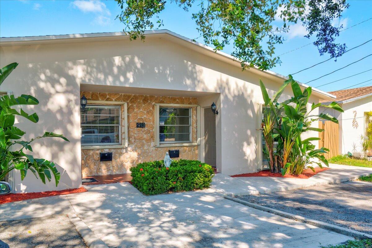 Foto principal - 913 Orange Isle