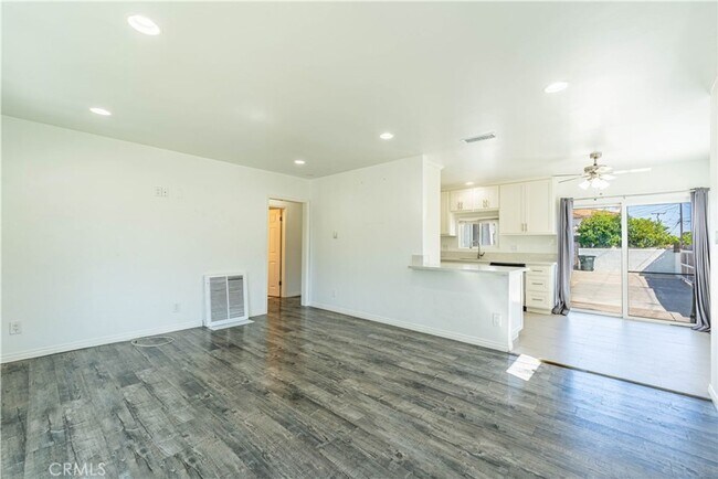 Building Photo - 11941 183rd St