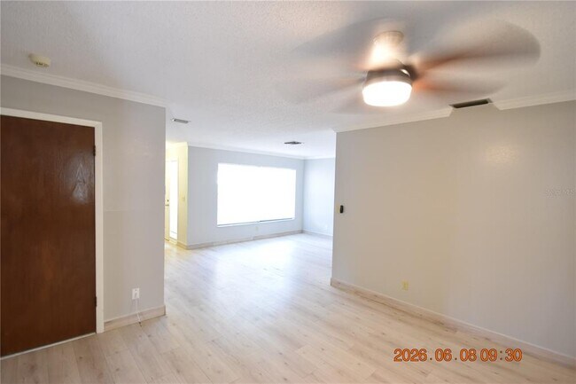 Foto del edificio - 12217 104th Ln