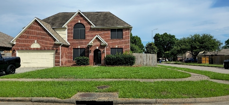 Primary Photo - 7804 Broken Arrow St