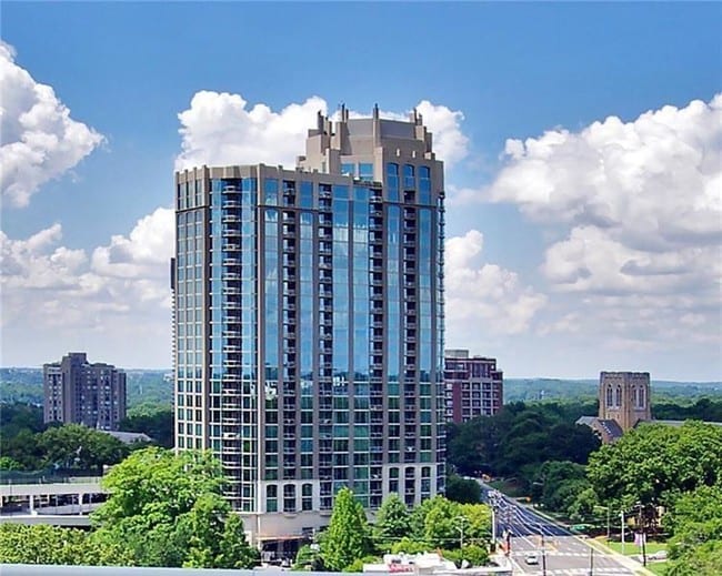 Building Photo - 2795 Peachtree Rd