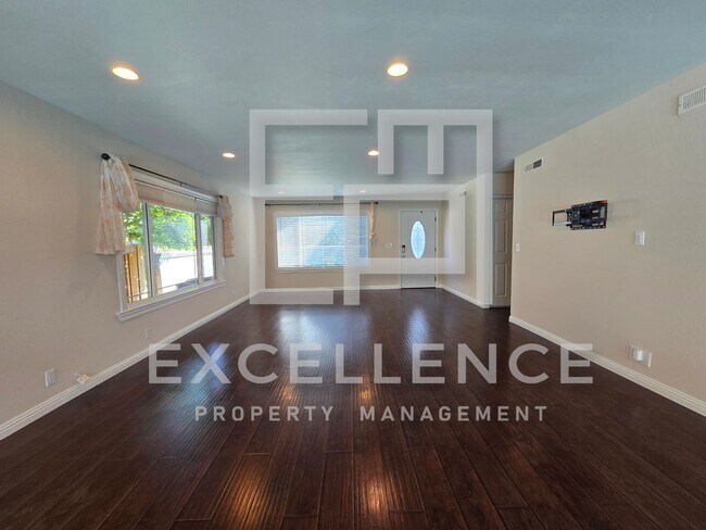 Foto del edificio - 4/2 House With Private Pool & Hot Tub, AC,...