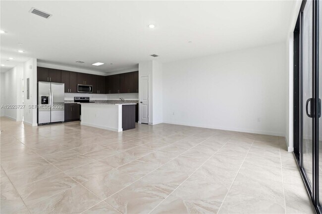 Foto del edificio - 22348 SW 115th Ct