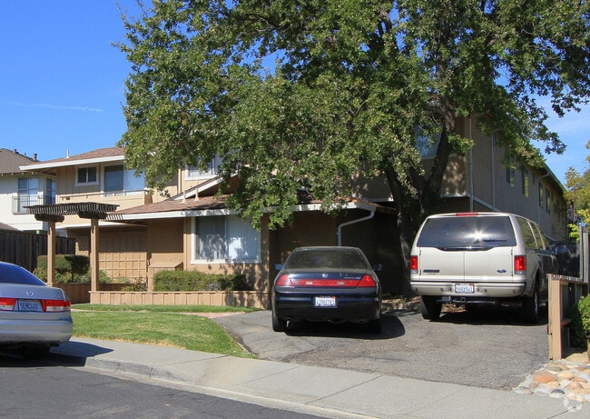 Building Photo - Alamo Creek Luxury Apartment Homes