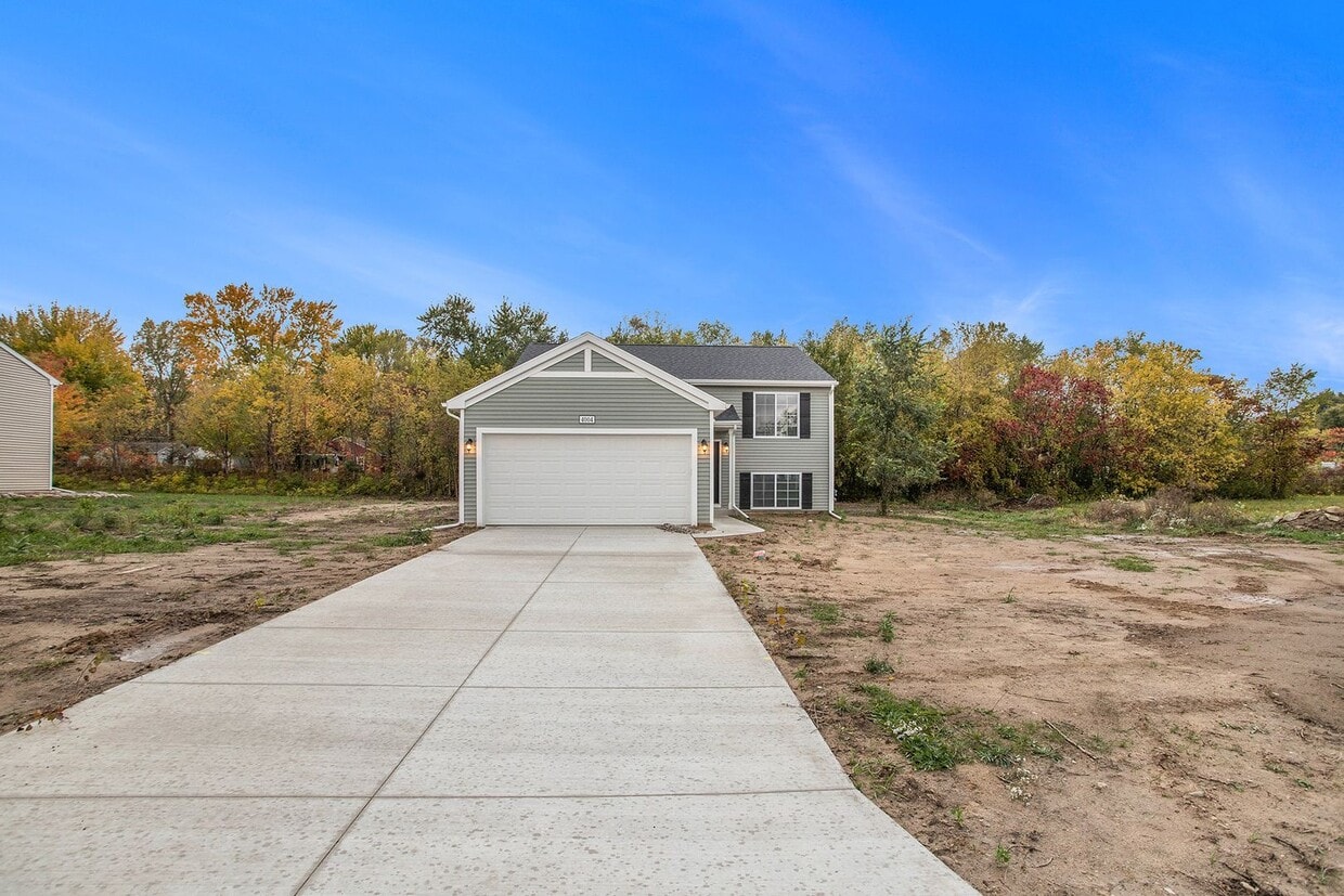 4034 Sumner Dr, Watervliet, MI 49098 House Rental in Watervliet, MI