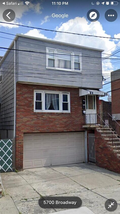 Primary Photo - 5700 Broadway