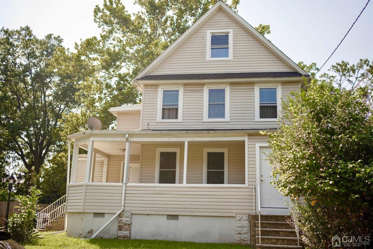 Primary Photo - 150 Levgar St