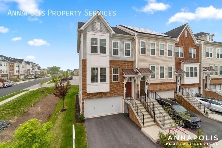 7839 Bakers Creek Ln, Hanover, MD 21076 Townhome Rentals in Hanover