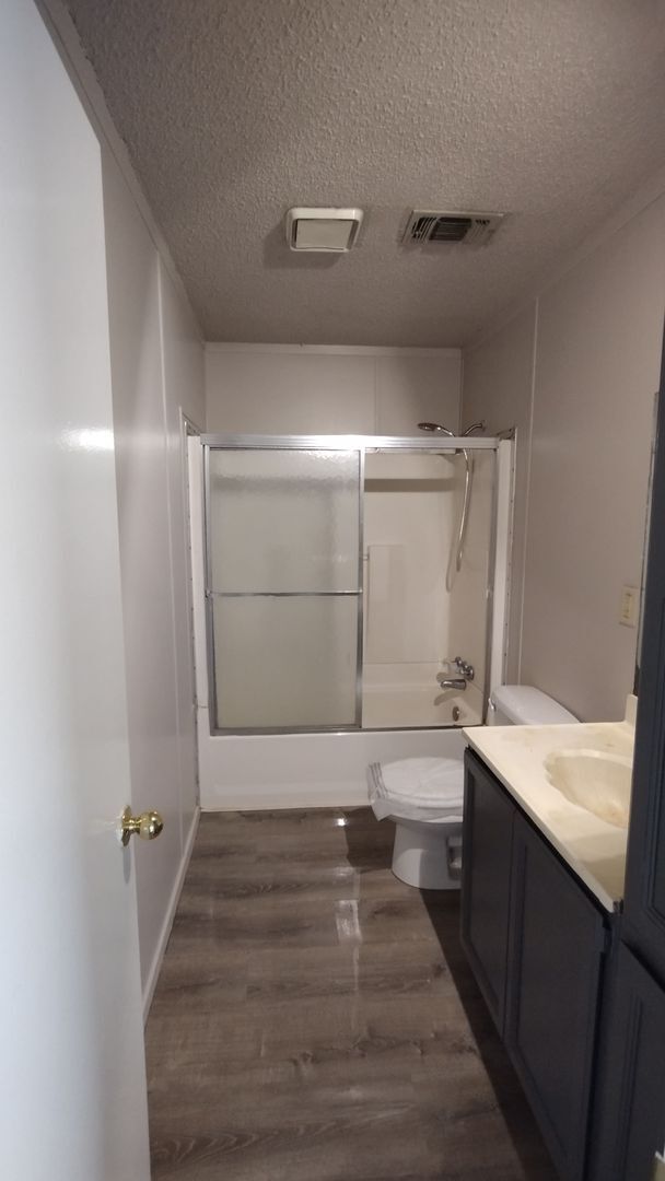 Foto del edificio - 925 Meadowlark Circle