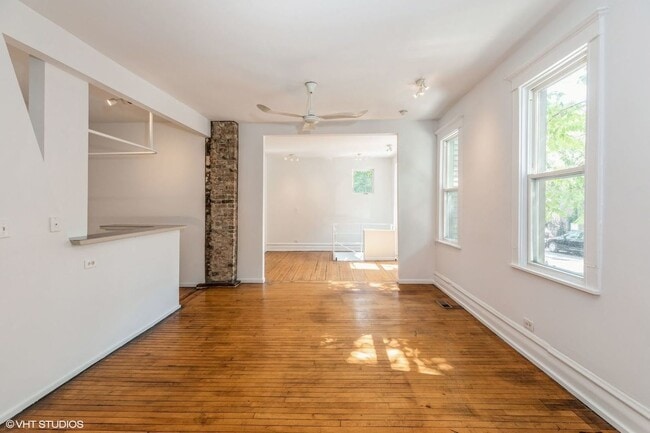 Foto del edificio - 626 W 18th St
