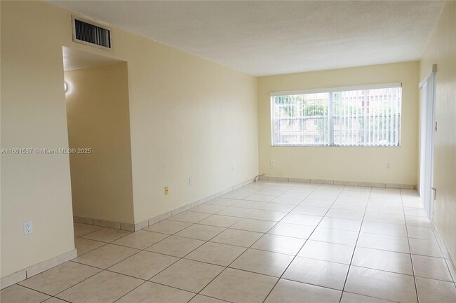 Building Photo - 495 NW 72nd Ave