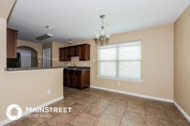 Foto del edificio - 7648 Rainbow Creek Dr