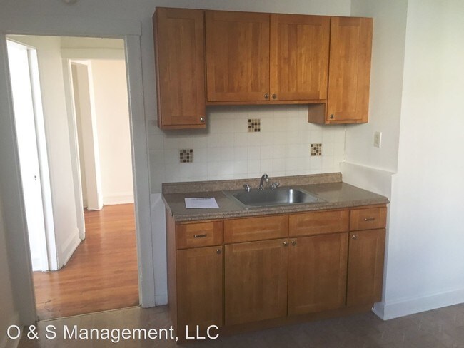 Foto del edificio - 2531 E 73rd St