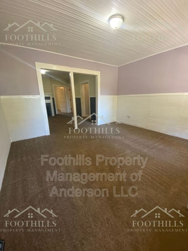 Foto del edificio - 1018 Cothran Cir