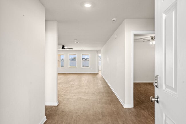 Foto del edificio - 152 Ryder Ln