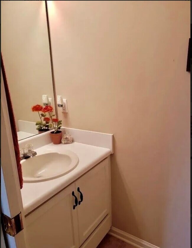 Baño n.° 1 - 3130 Achey Dr