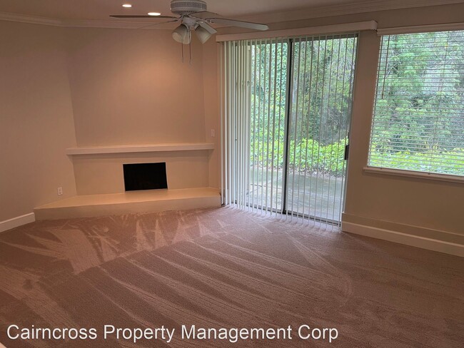 Building Photo - 2 br, 3 bath House - 3118 Via de Caballo