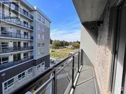 Building Photo - 275-F275 Larch St