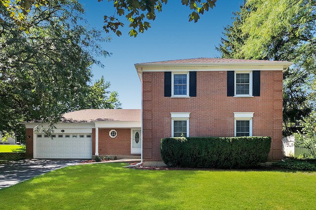 Primary Photo - 823 W Exner Ct