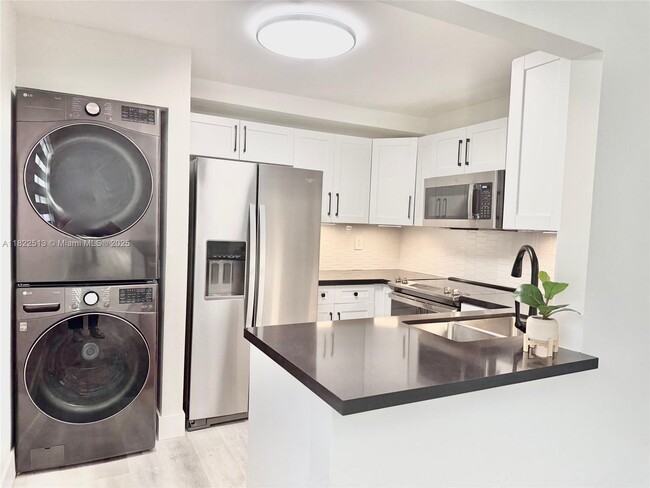 Foto del edificio - 10309 NW 9th St Cir