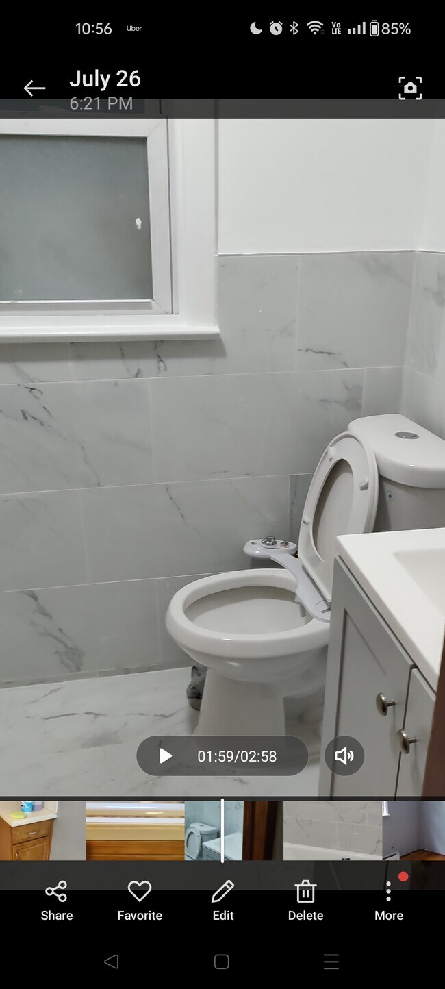 Foto del edificio - 11 W 52nd St