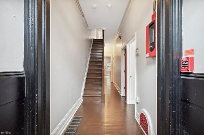 Building Photo - 8 br, 3 bath House - 1852 N 17TH ST