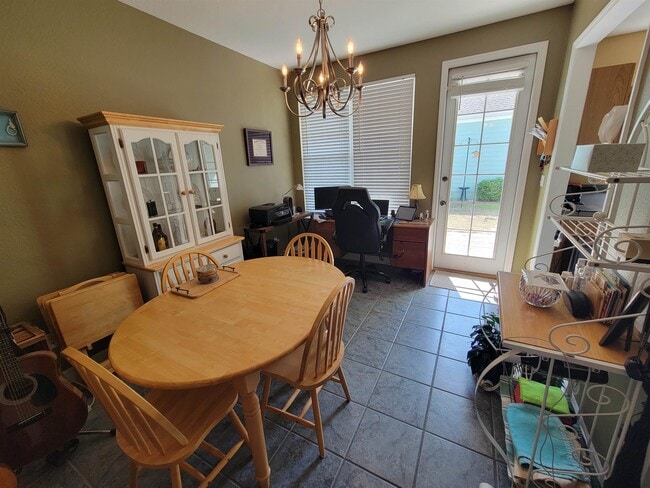Building Photo - 4278 Avon Park Cir