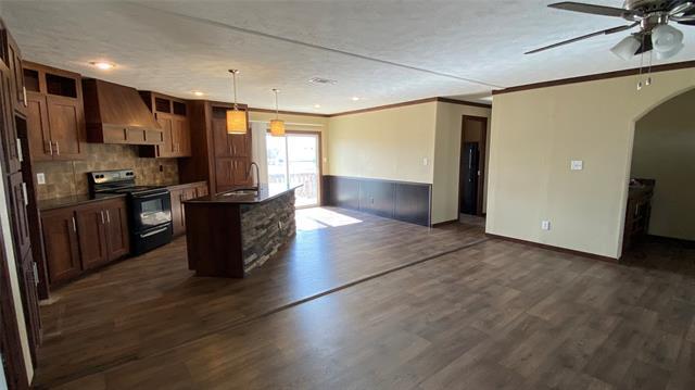 Foto del edificio - 8578 Co Rd 502