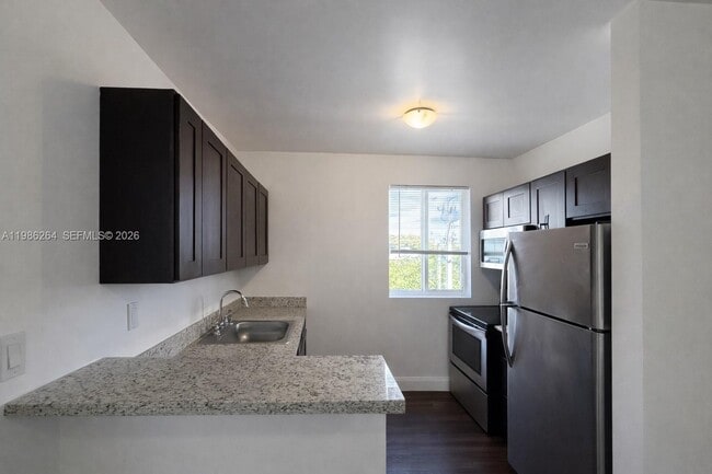 Building Photo - 540 NW 7th St