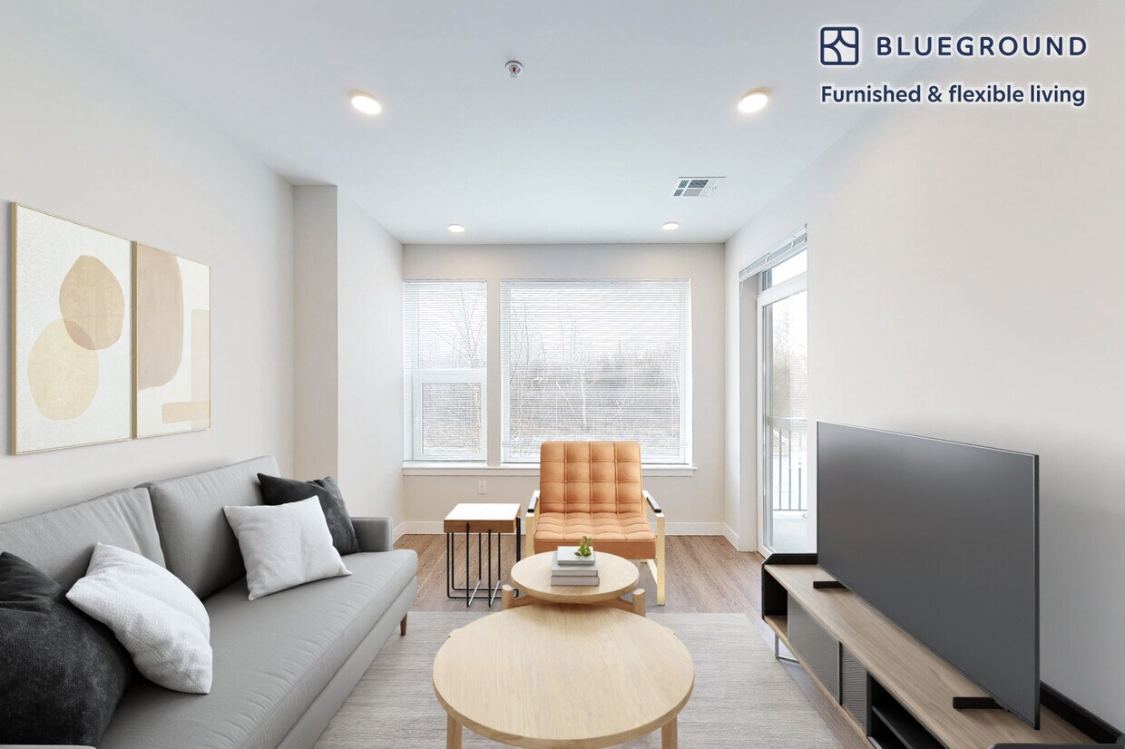 Primary Photo - 290 Mishawum Rd