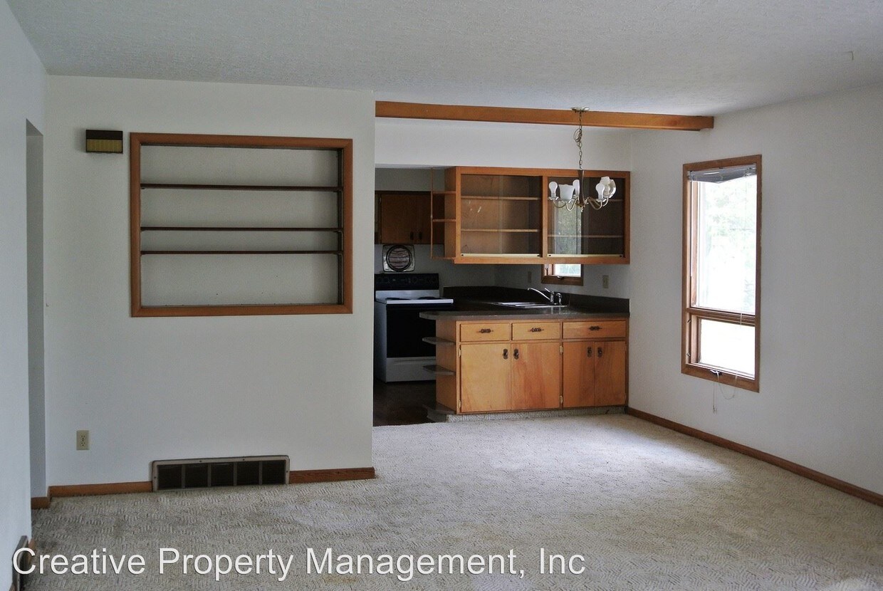 Foto principal - 1126 1st St NE