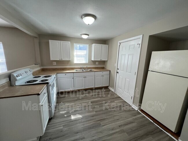 Foto del edificio - 2130 N 32nd St
