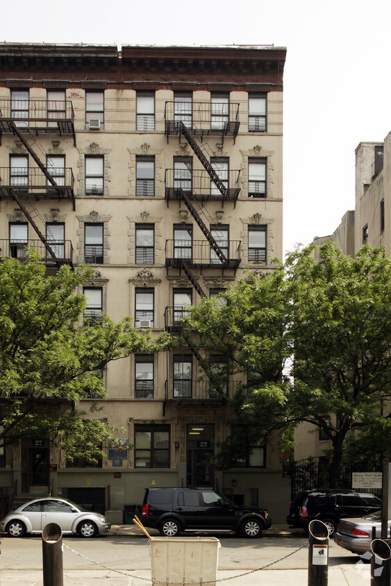 279 E Fourth St, New York, NY 10009 - Apartments in New York, NY ...