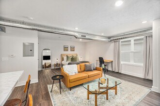 Building Photo - 1562 Michigan St NE