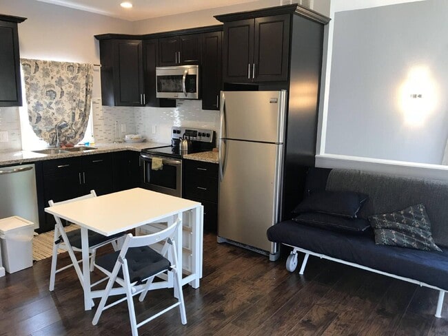 Photo - 1652 N Gaylord St Apartment