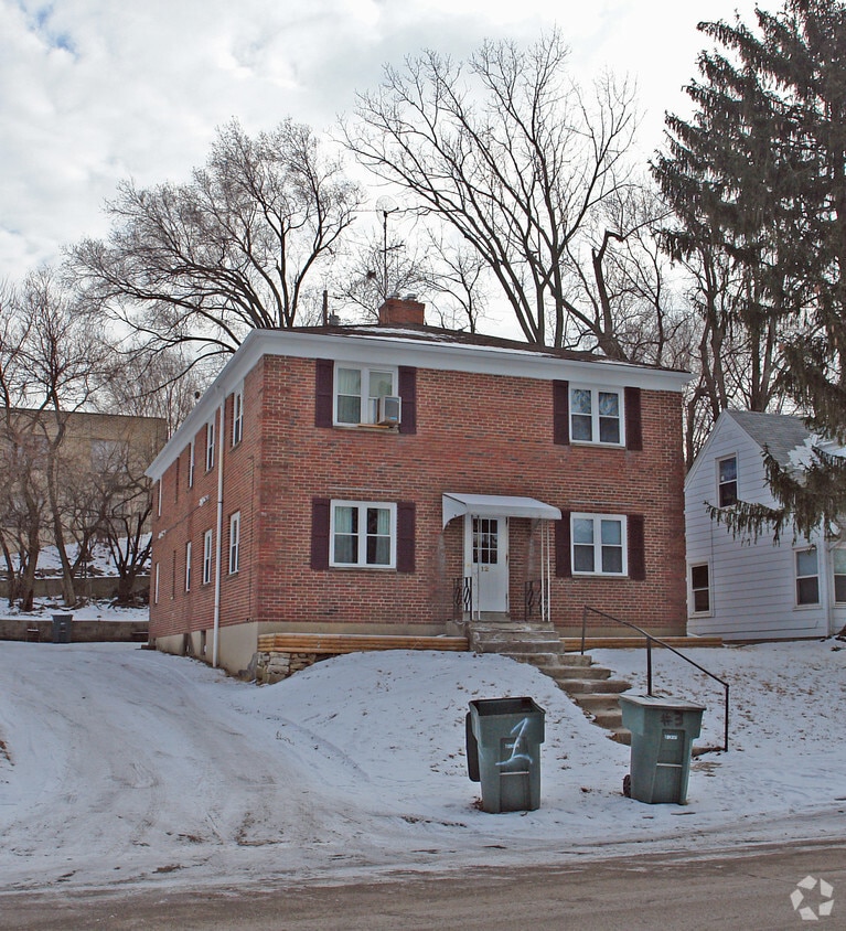 12 S Westview Ave, Dayton, OH 45403 Apartments at 12 S Westview Ave