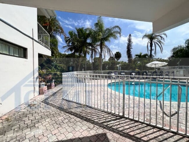 Interior Photo - Harbor Beach House Apartments