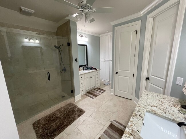 Foto del edificio - Home For Rent in Madison