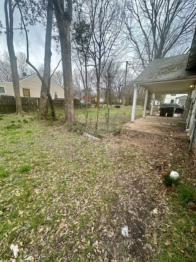 Foto del edificio - 670 Goodman St