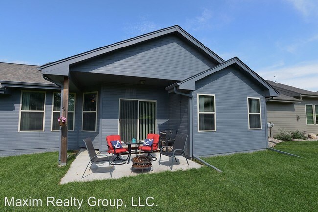 Building Photo - 6203 S 193rd Ave